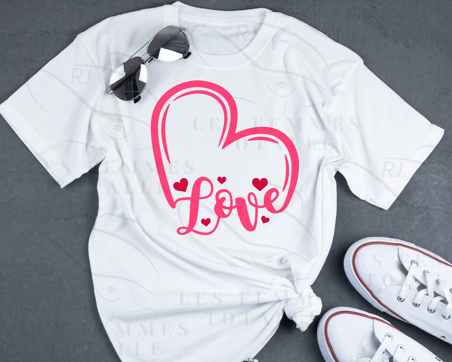 Gifts for mom, gifts for women, Valentines shirts, Holiday shirts, sexy valentines shirts, valentines gifts, Couples shirts